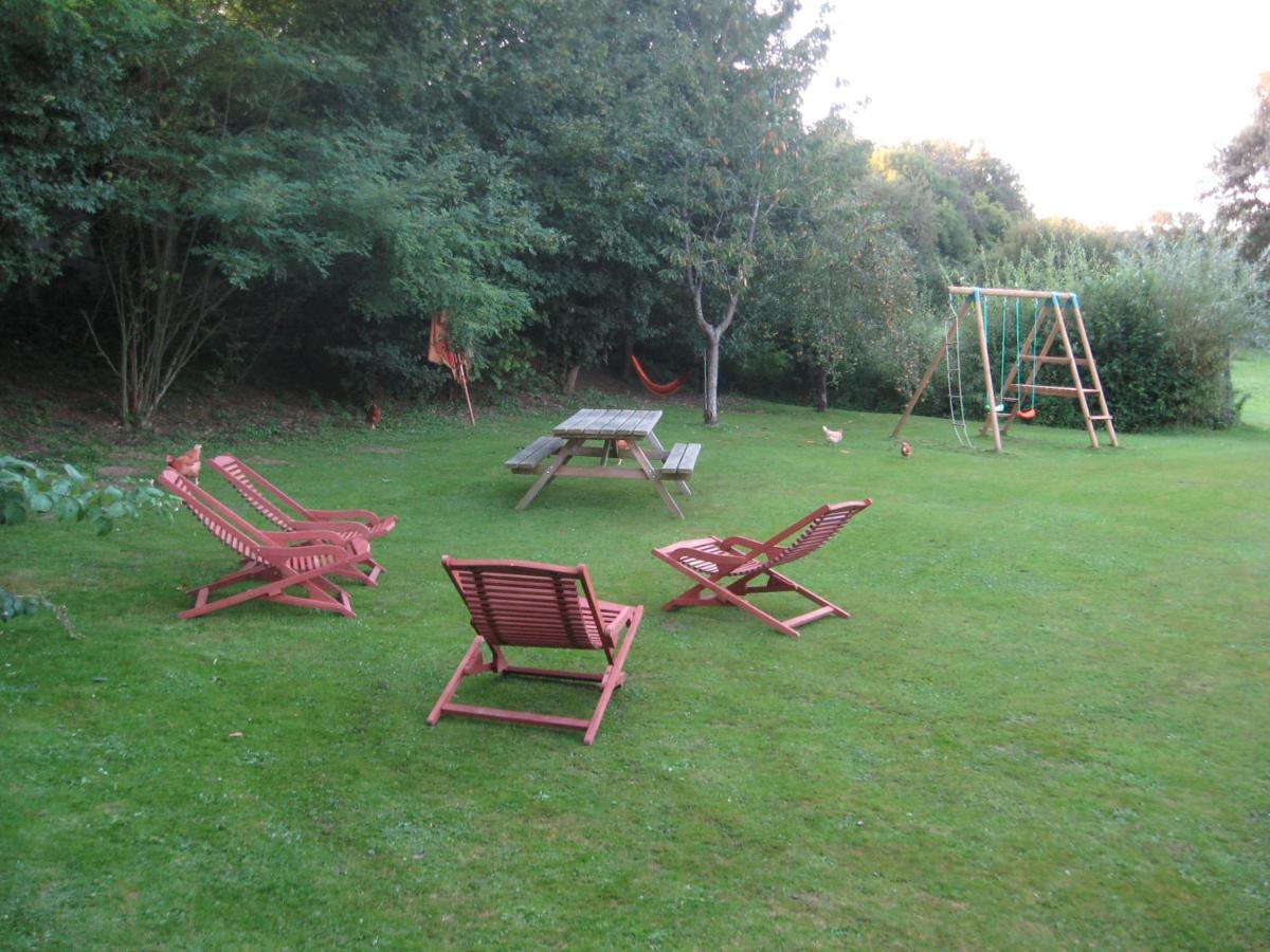 Domaine De Varenne Bed & Breakfast Saint-Amand-en-Puisaye Exterior photo